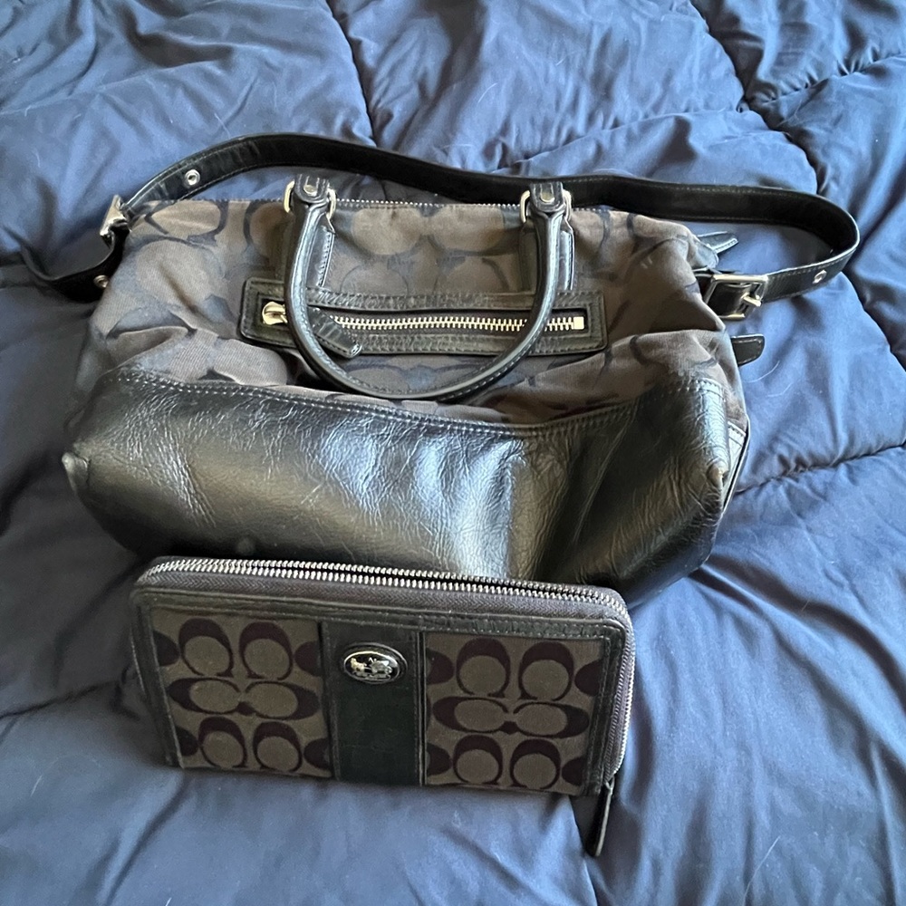 Coach Black and Brown Signature Tote Bag and wallet